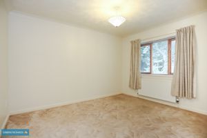 Bedroom- click for photo gallery